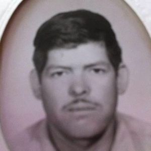 Meet your Posher, Julio